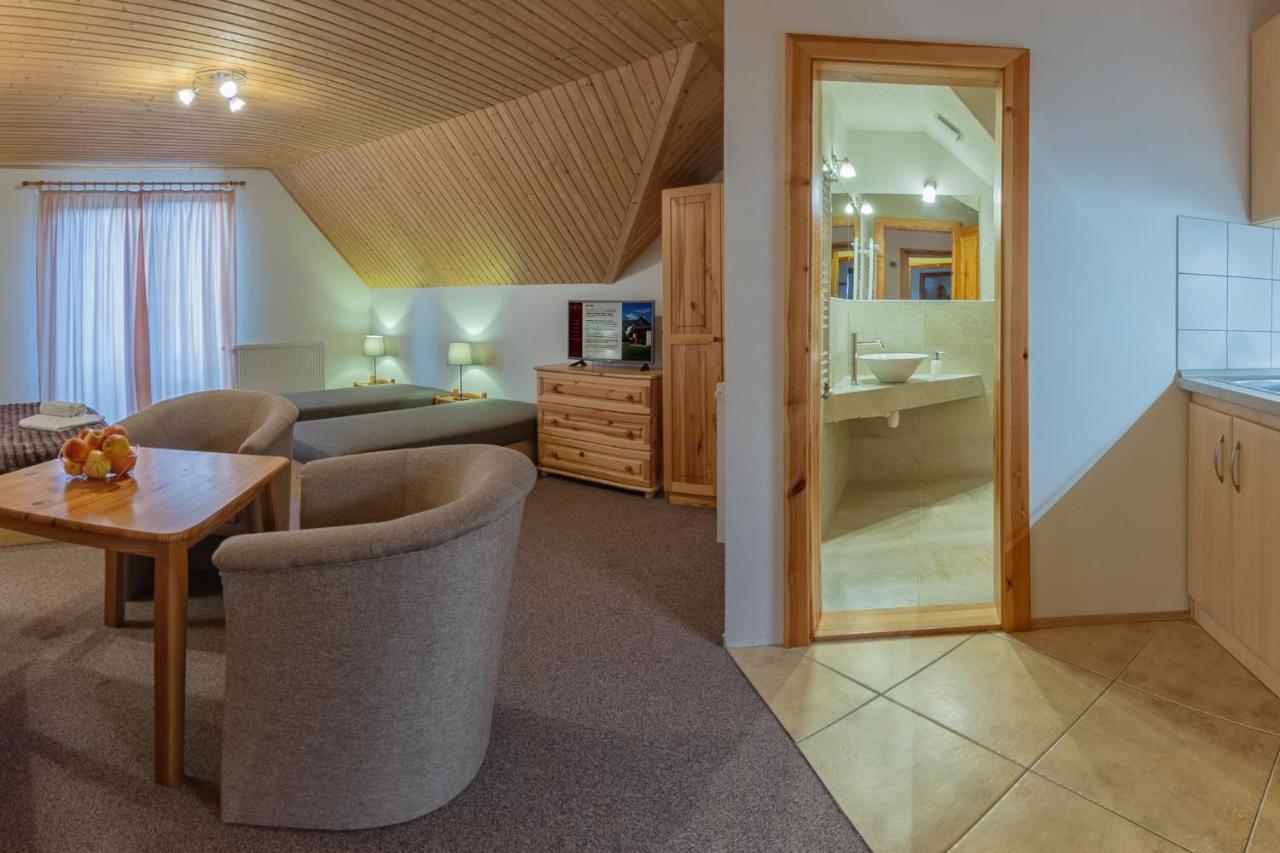 Apartmany A Studia Villa Flora Liptovska Sielnica Luaran gambar